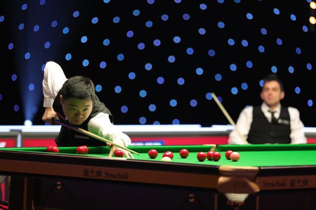 从这一角度 从这一角度