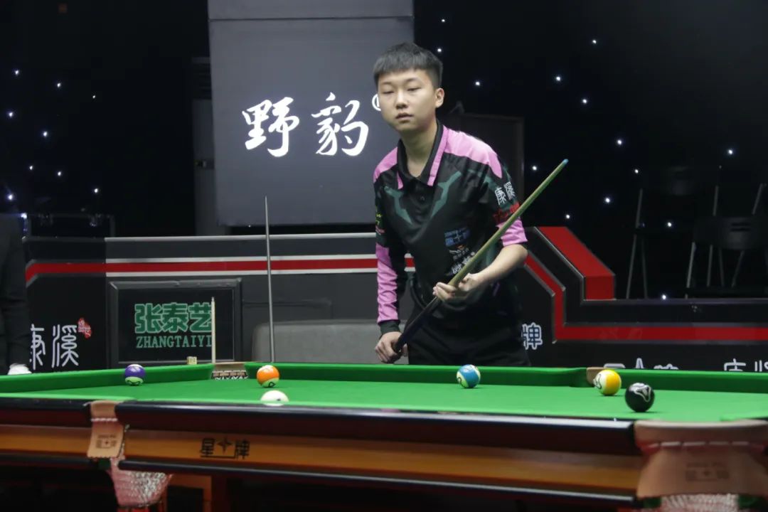 冬奥冠军齐广璞获赛季世界杯个人首冠2025-01-27.